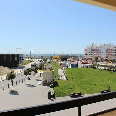 Qiu Costa de Caparica